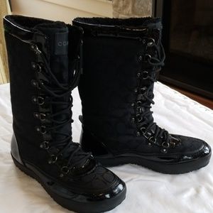 Coach womens winter boots size 10